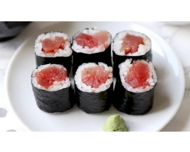 Tekka (Tuna) Roll.
