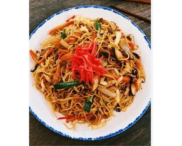 Beef Yaki Udon Lunch (Fried Noodle).