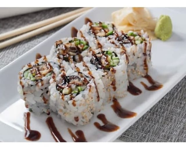 Unagi cucumber Roll.