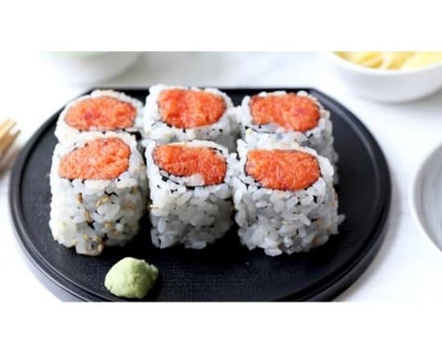Spicy Tuna Roll.