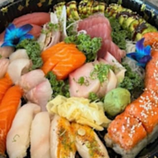 P12.Sushi and Sashimi for 2 ( Susawake )