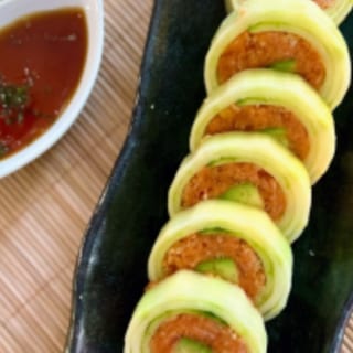 Spicy Tuna avocado naruto